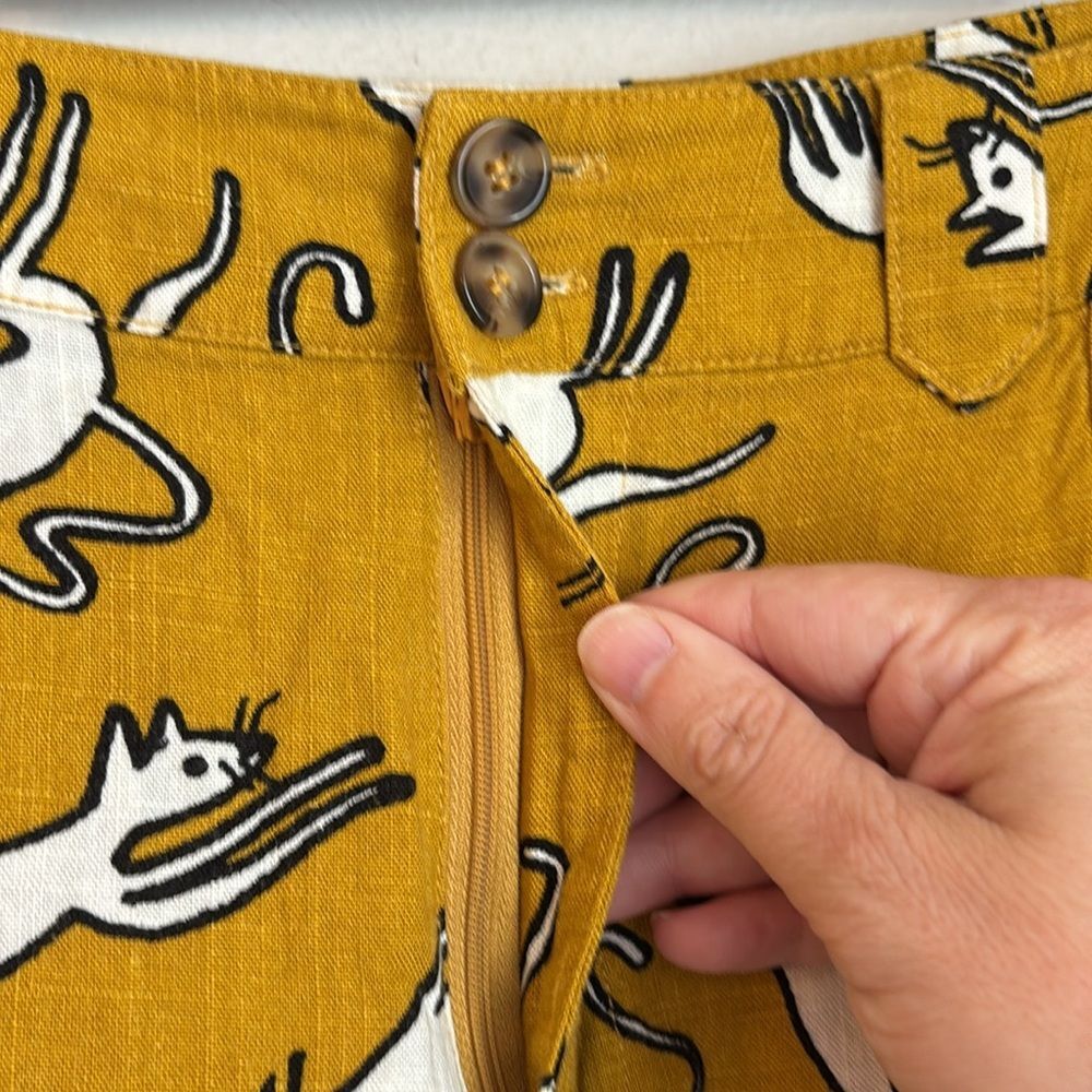 ModCloth Women’s cropped Mustard Cat novelty Print linen blend Pants size 2 EUC! - Picture 8 of 15